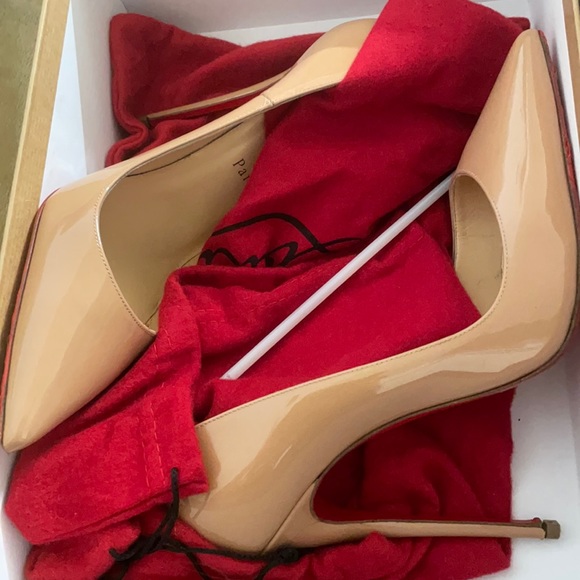 Christian Louboutin Shoes - 💯Authentic Christian Louboutin So Kate Heels Nude